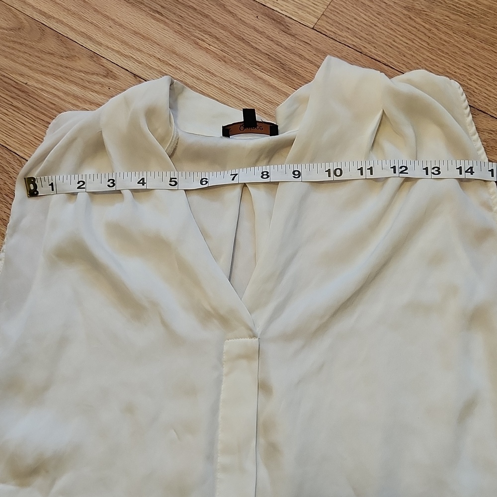 Quince Off White V-Neck Sleeveless Camisole Silk Spandex Blend Size Large - Picture 10 of 14